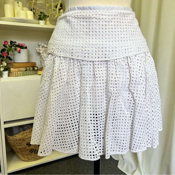Rag & Bone White Lakewood Perforated Cotton Mini Skirt - Picture 2 of 16